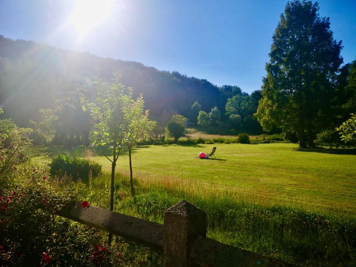 Bed and Breakfast Aux Jolies Sources Saint-Aubin-sur-Scie Екстер'єр фото